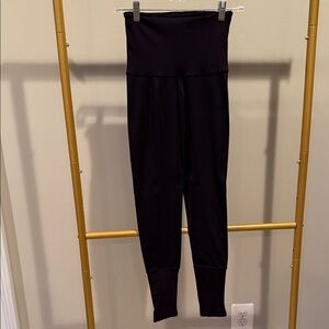 KARMA ATHLETICS Yama Black High-Waisted Leggings